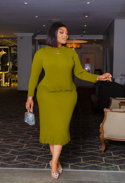 Elegance Aura- 2pcs Blouse/Tassel Fringe Skirt Set (NEW) (2 colors)