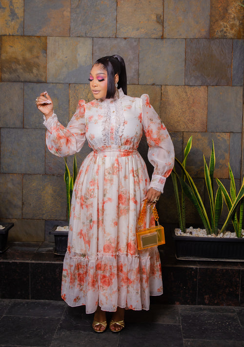 Daisy Bloom- Floral Lace Maxi Dress/Belt (New!)