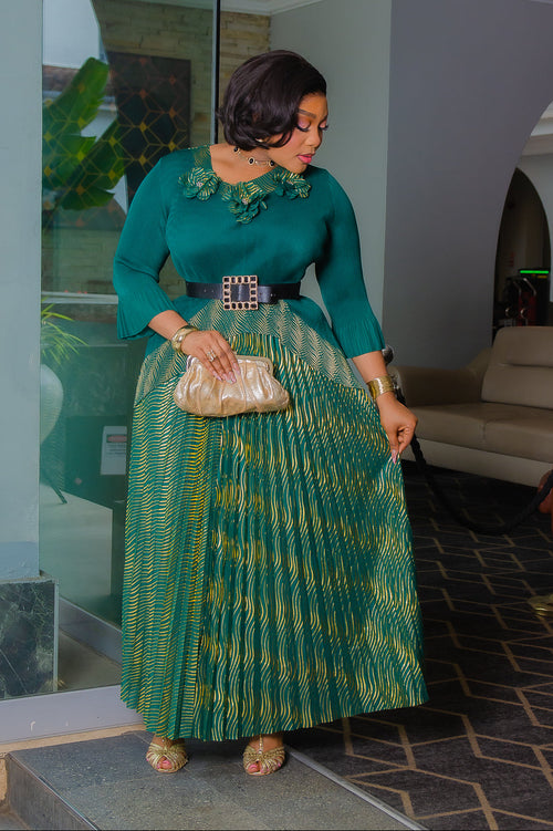 Golden Bloom Elegance- 3pcs Plisse 3D Floret Blouse/Pleated LONG Skirt/Belt Set (New! 2 Colors)