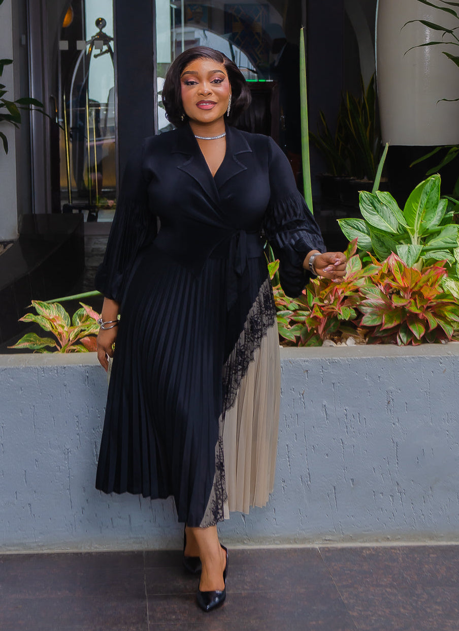 Nora Belle Black & Cream Colorblock Miyake Dress | Diva Abby – DivAbby