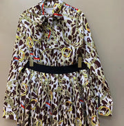 Wealth Links- 2pcs Blouse and SKATER Pleated Skirt SET (New)